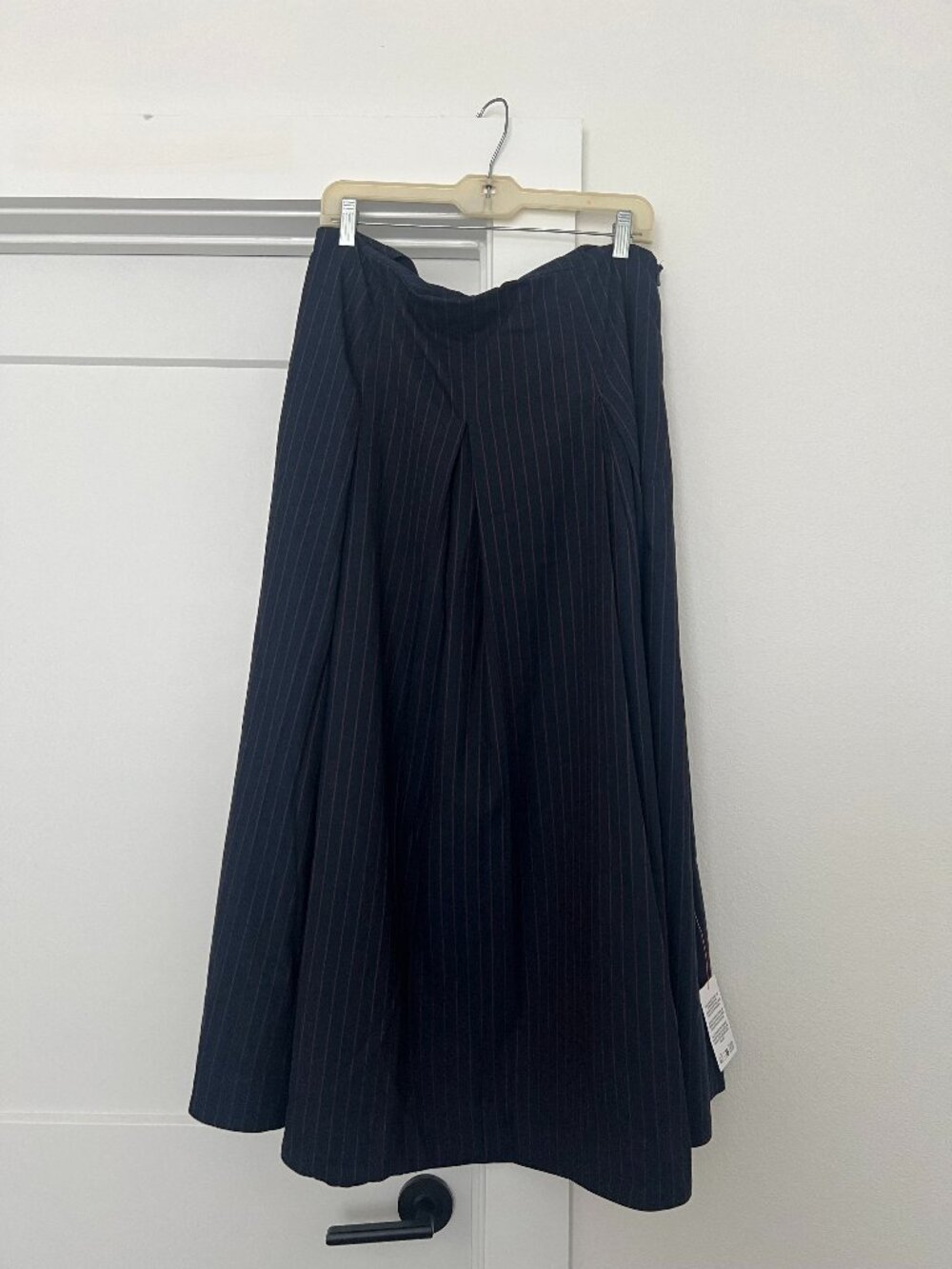 Topshop pleated midi skirt in navy with rust stripe (NWT)
